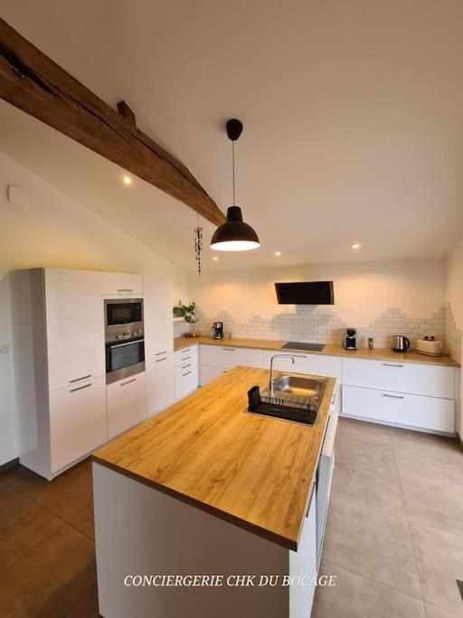 Holiday home Le Petit Loup Grande Maison De Charme En Campagne